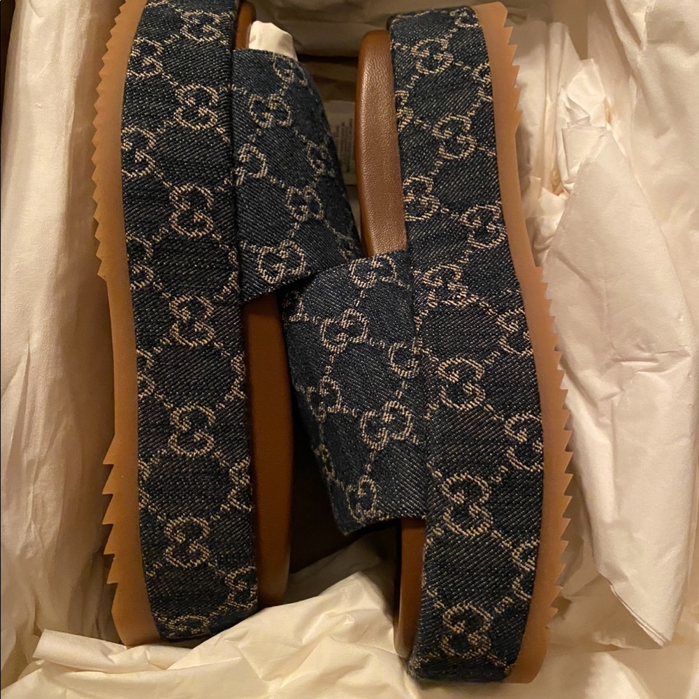 Gucci Slides